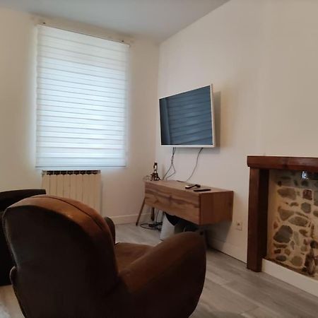 L'Atelier Cosy - Maison De Village Atypique Saint-Georges-d'Esperanche Buitenkant foto